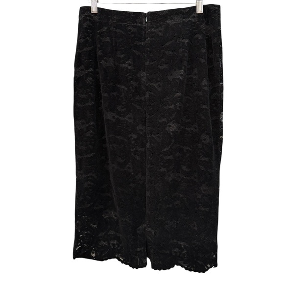 Chico’s Black Lace Pencil Skirt Lined Sheath Size 0 (US 4) - Picture 2 of 6